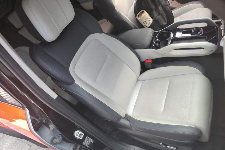 Used iCAR 03 2024 501km Four-wheel Drive Long-range Intelligent Driving Edition