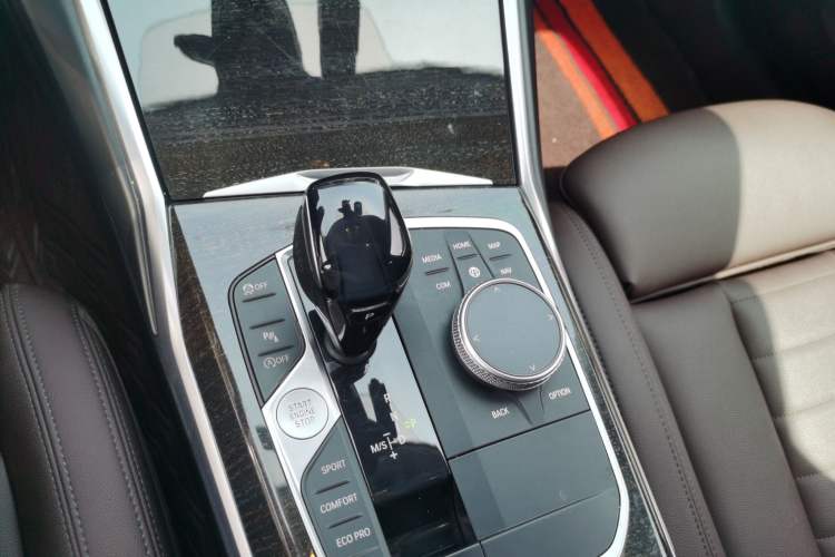 Used BMW 3 Series 2020 Restyled 325Li M Sport Package Gear Lever