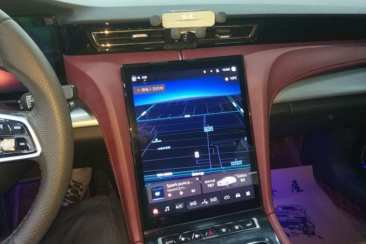 Used Hongqi H5 2024 2.0T Automatic Smart Connect Flagship Edition
