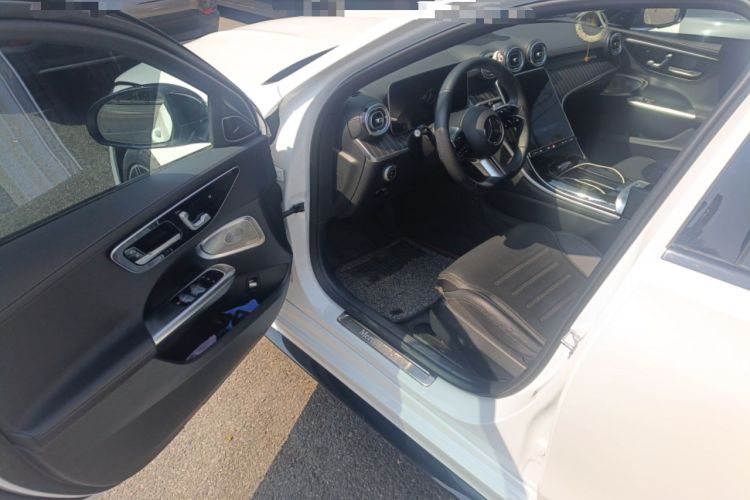 Used Mercedes-Benz C-Class 2024 Facelift C 260 L Night Edition Sport Version
