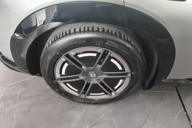 Used Xiaomi Auto YU7 2025 Ultra-Long Range Rear-Wheel Drive Version
