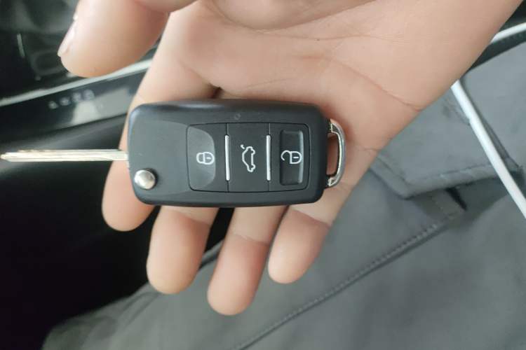 Used Toyota Corolla 2022 TNGA 1.5L CVT Pioneer Edition Vehicle Key