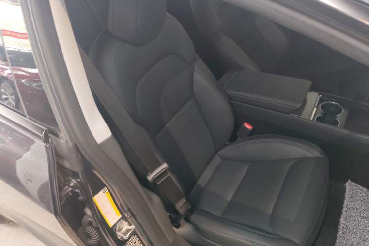 Used Tesla Model 3 2023 Rear-Wheel-Drive Version