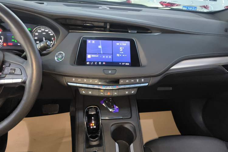 Used Cadillac XT4 2022 28T Two-Wheel Drive Prestige Version