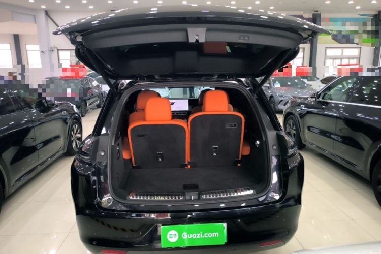 Used Li Auto L8 2023 Max model
