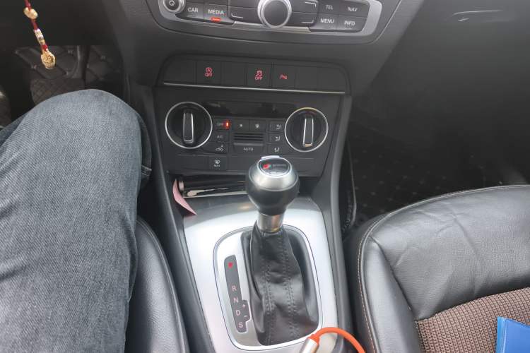 Used Audi Q3 2017 30 TFSI Fashion Model