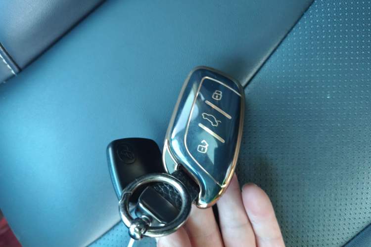 Used Roewe i5 2020 1.5L Automatic 4G Connect Luxury Flagship Edition