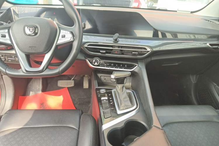 Used CHANGAN Eado 2020 PLUS 1.6L GDI Automatic Luxury Model
