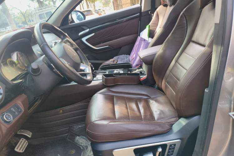 Used Wey VV7 2017 2.0T Flagship Model
