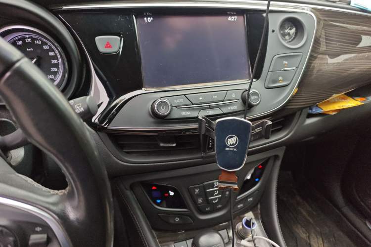 Used Buick Envision 2018 20T Two-Wheel-Drive Elite Model