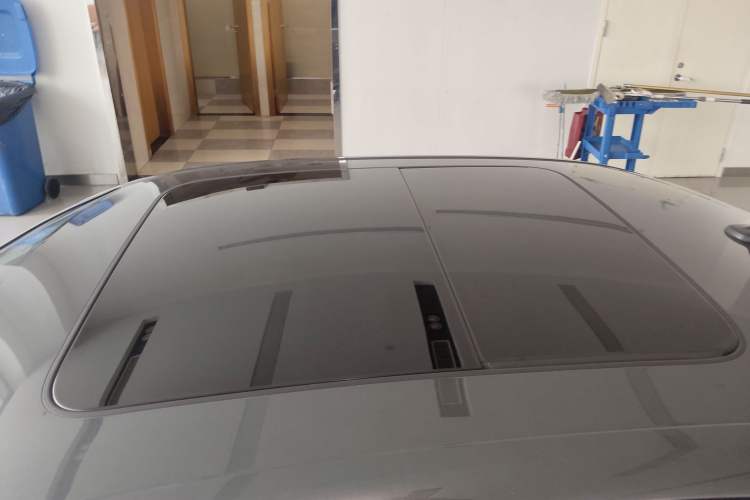 Used Audi A4L 2022 40 TFSI Fashion Dynamic Model Roof