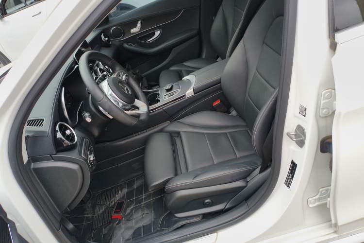 Used Mercedes-Benz C-Class 2021 C 200 L Fashion Edition Sport Version Left Front Seat