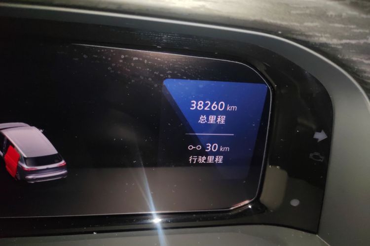 Used Volkswagen Viloran 2024 380TSI Premium Edition
