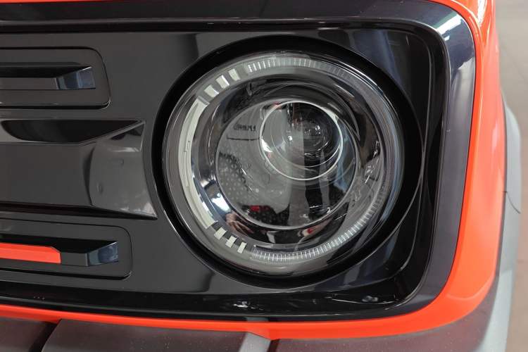 Used Geely Galaxy Panda 2025 210km Panda Rider Left Front Headlight