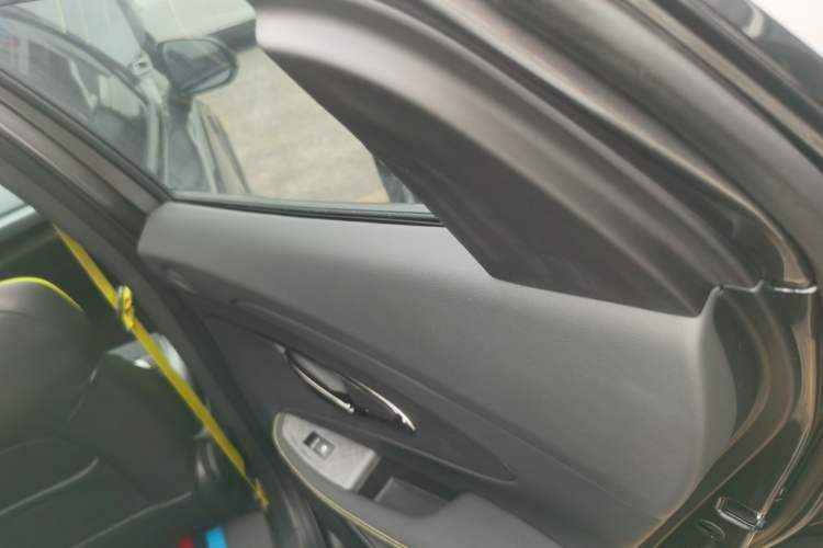 Used Changan UNI-T 2022 2.0T Sport Edition Premium Version
