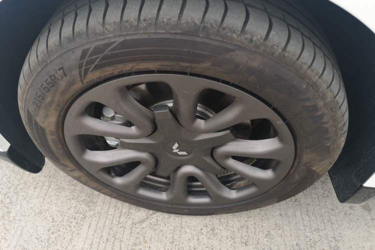 Used Wuling Xingguang 2025 70km Smart Standard Version
