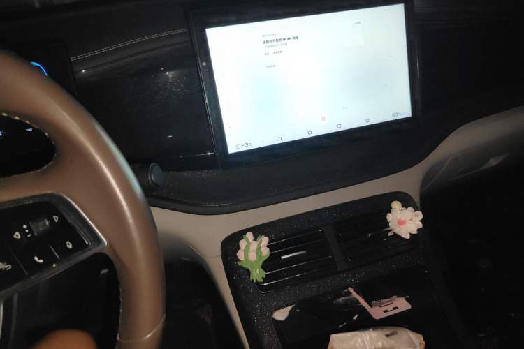 Used BYD Qin PLUS 2023 Champion Edition DM-i 55KM Leading Model Audio And AC Panel