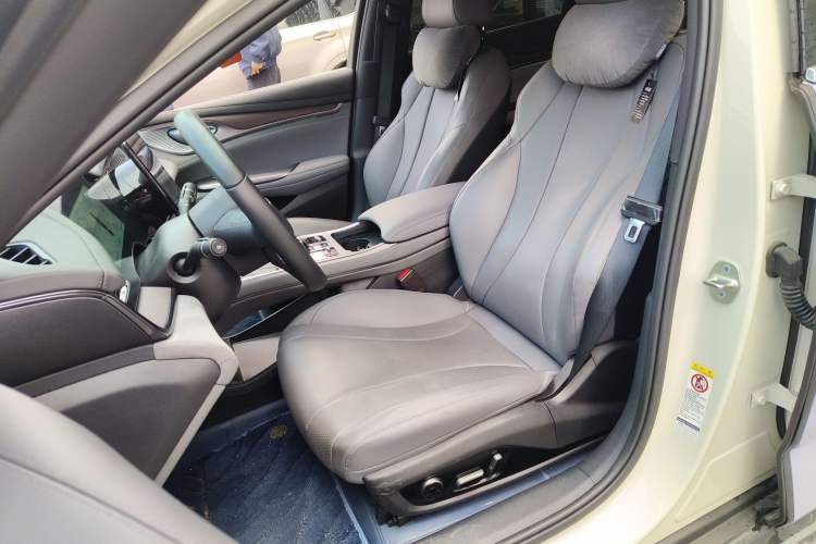 Used BYD Seal 2024 HONOR Edition DM-i 1.5L 121km Prestige Model
