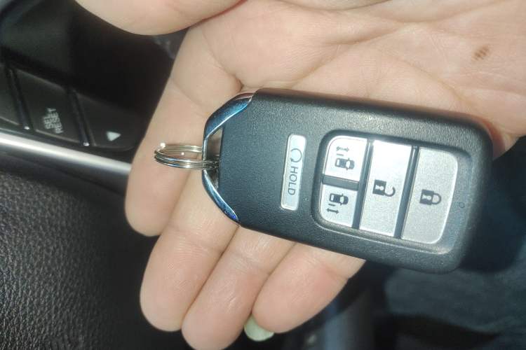 Used Honda Elysion 2019 2.0L Hybrid Comfort Edition