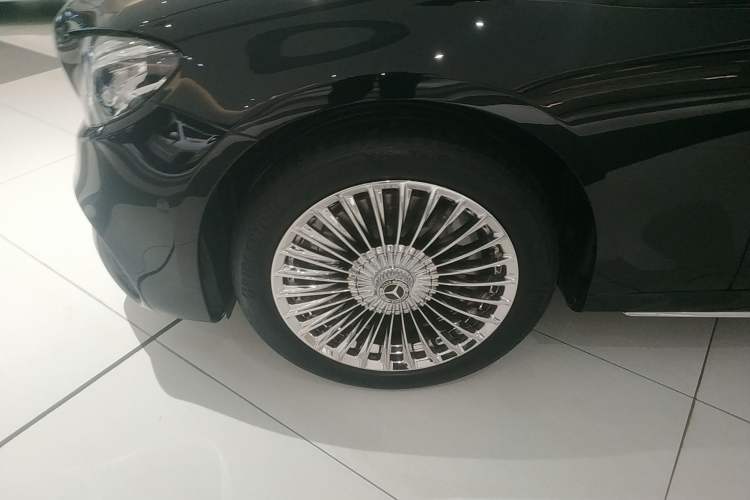 Used Mercedes-Benz E-Class 2020 E 260 L Sport Edition
