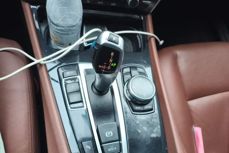 Used BMW 5 Series GT 2014 528i Leading Model