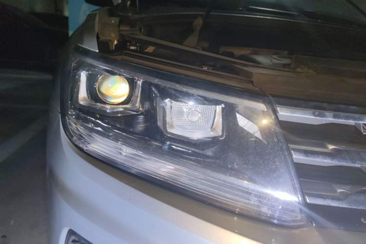 Used Volkswagen Tiguan L 2017 330TSI Automatic Two-Wheel Drive Luxury Edition
