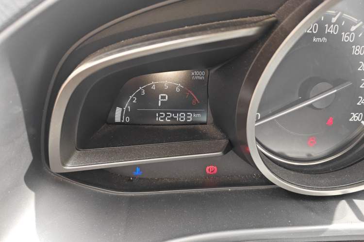 Used Mazda 3 Axela 2017 Sedan 1.5L Automatic Luxury Model Emission Standard China V
