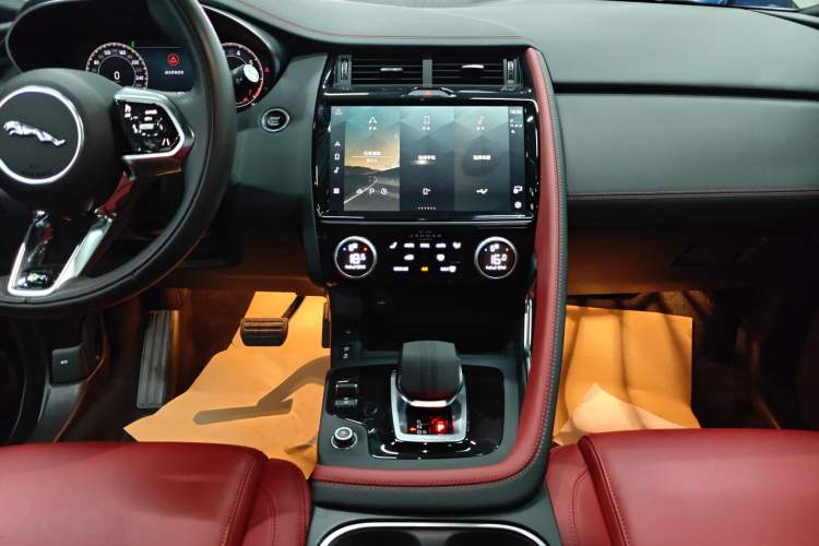 Used Jaguar E-PACE 2024 All-New R-DYNAMIC S Sport Edition
