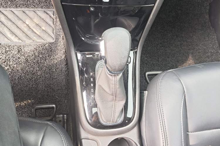 Used Buick Encore 2017 18T Automatic Two-Wheel Drive Urban Leading Model