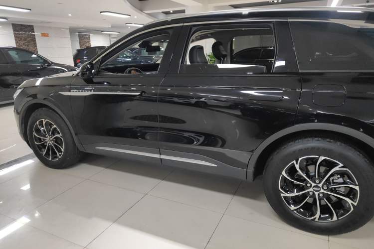 Used Lincoln Nautilus 2023 2.0T Four-Wheel Drive Luxury Edition
