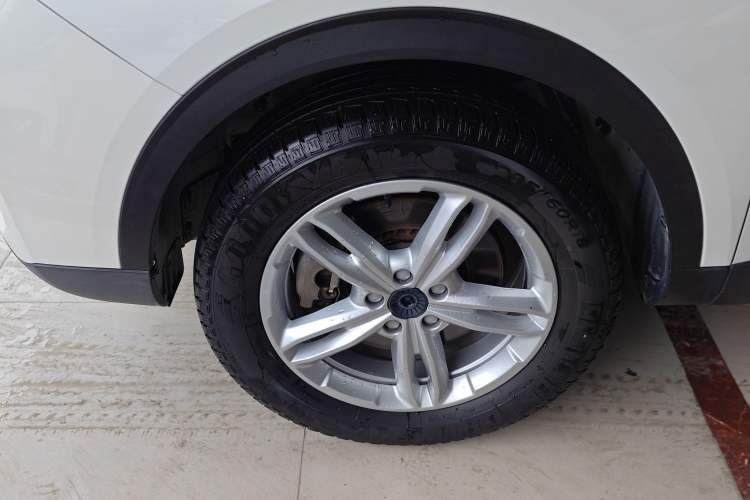 Used Haval H4 2019 Red-Label 1.5 GDIT DCT Luxury Smart Connectivity Model
