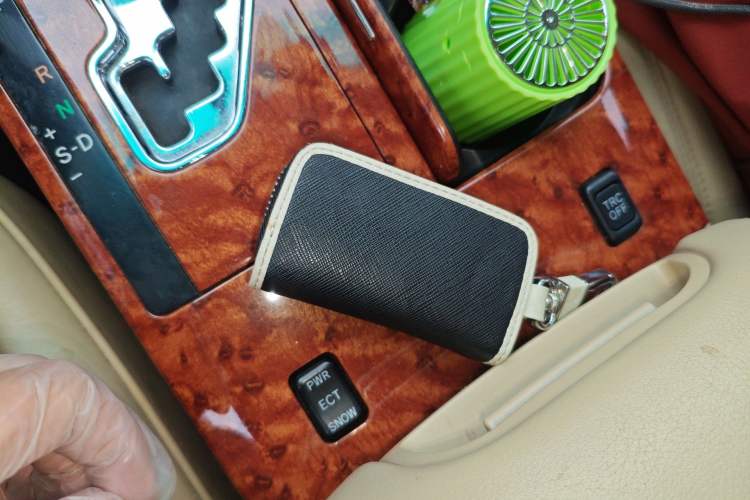 Used Toyota Crown 2007 3.0L Royal Saloon Navigation Vehicle Key