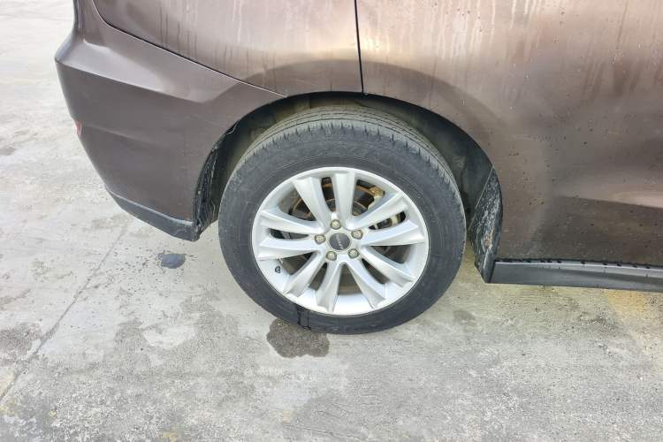 Used Haval H2 2016 Red-Label 1.5T Manual Two-Wheel Drive Luxury Model