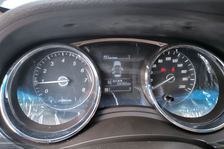 Used Baojun 730 2016 1.8L iAMT Comfort Version 7 Seats