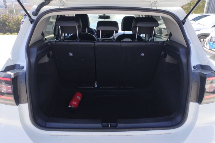 Used Volkswagen Tacqua 2021 200TSI DSG JoyConnect Edition