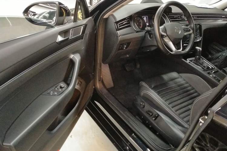 Used Volkswagen Magotan 2020 330TSI DSG Leading Model