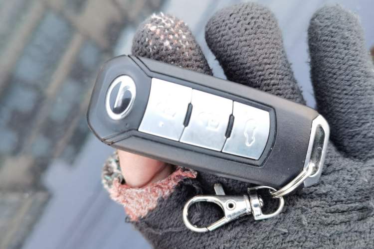 Used GAC Trumpchi GS5 2013 1.8T Automatic All-Wheel-Drive Luxury Edition Vehicle Key