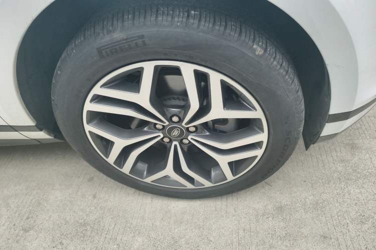 Used Land Rover Range Rover Evoque 2022 Aurora L 249 PS R-Dynamic Luxury Edition