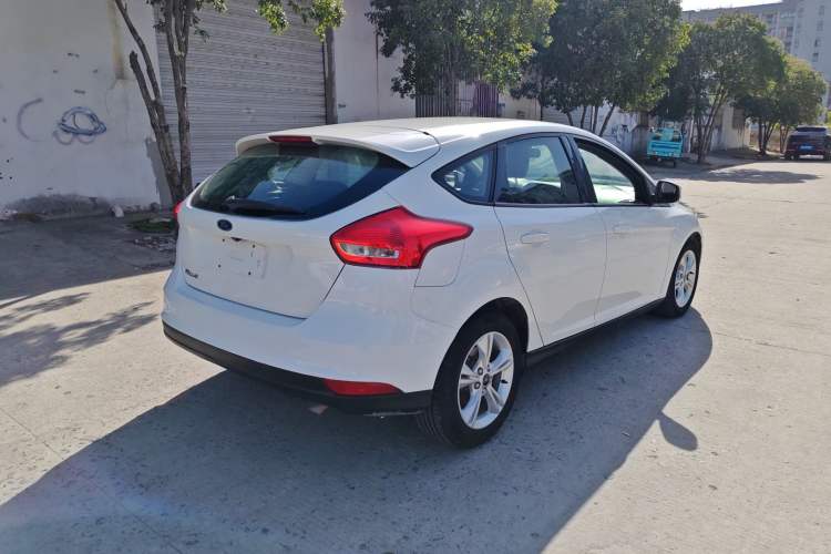 Used Ford Focus 2018 Hatchback Classic 1.6L Automatic Comfort Plus SmartDrive Edition