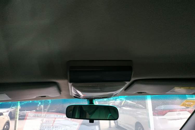 Used FORTHING Lingzhi 2018 M3 1.6L 7-Seater Comfort Model
