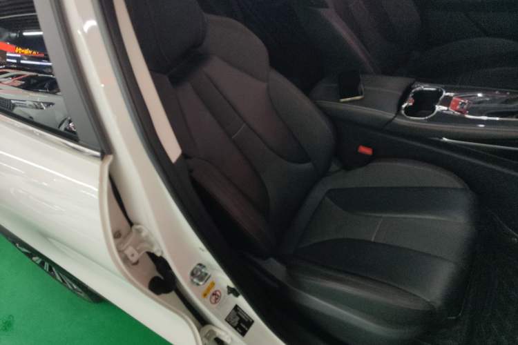 Used CHANGAN OSHAN X5 2021 1.6L CVT Luxury Model
