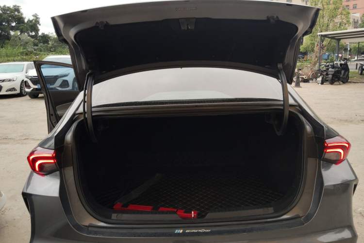 Used GAC Trumpchi EMPOW 2021 270T DCT J15 Version