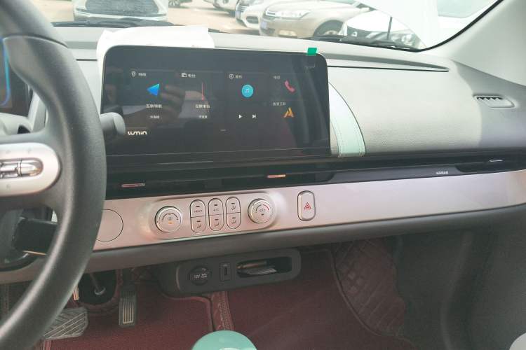 Used CHANGAN NEVO Lumin 2025 205km Refreshing Edition Audio And AC Panel