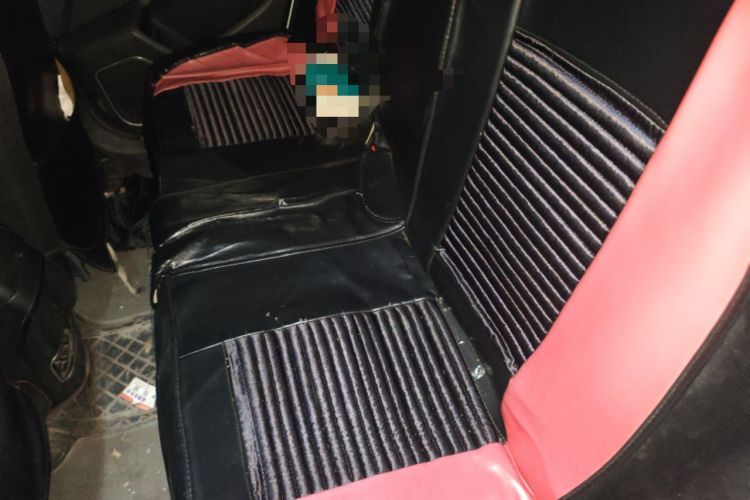 Used Zotye Domy X5 2015 1.5T Manual Luxury Version China IV Standard Left Rear Seat