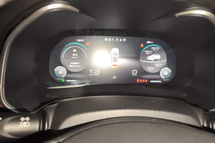 Used Wey VV6 2021 2.0T Two-Wheel Drive Smart Plus