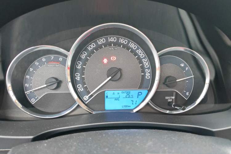 Used Toyota Corolla 2017 1.6L CVT GL Instrument Cluster