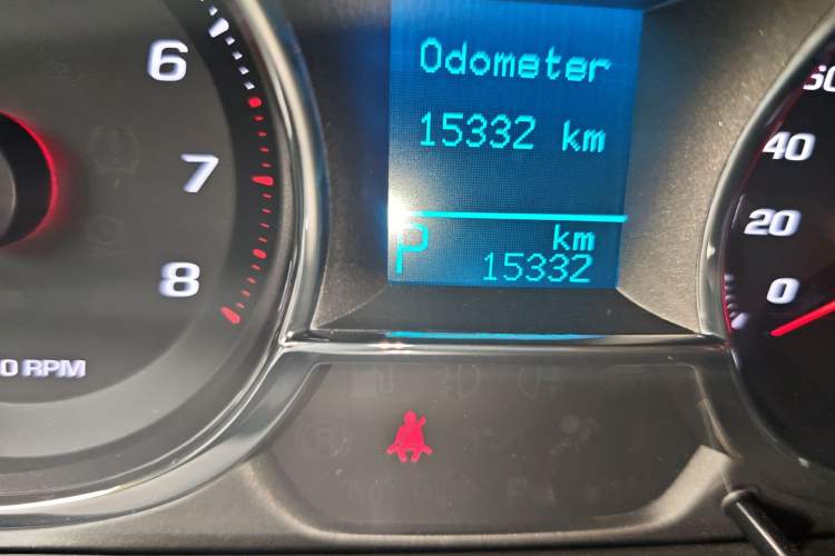 Used Chevrolet Captiva 2015 2.4L 4x4 Flagship Edition 7-Seater