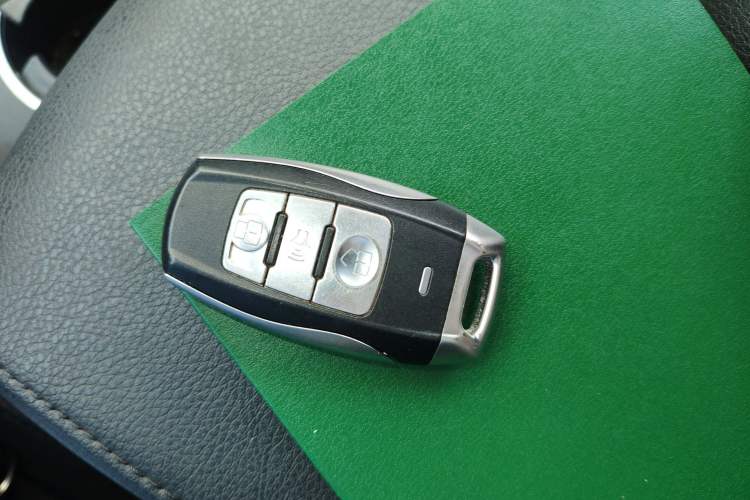 Used Haval H2 2017 Red-Label 1.5T Automatic Two-Wheel Drive Luxury Model
