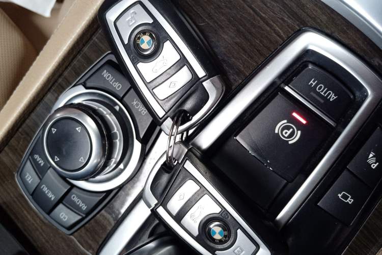 Used BMW 7 Series 2009 740Li Luxury Model Vehicle Key