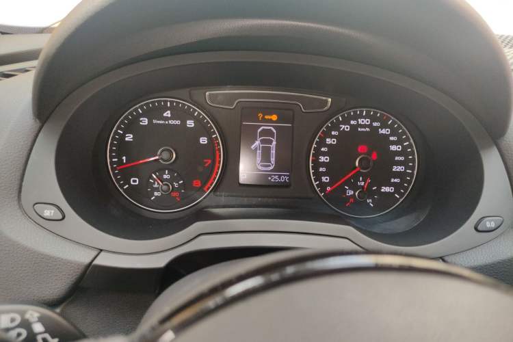 Used Audi Q3 2017 35 TFSI Sport Edition Instrument Cluster